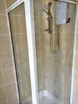 Number 47 Apartment Лъндъндери Екстериор снимка